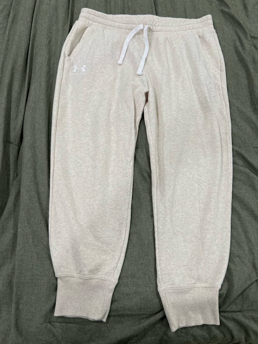 Under Armour Men's Beige Heather Jogger Sweatpants